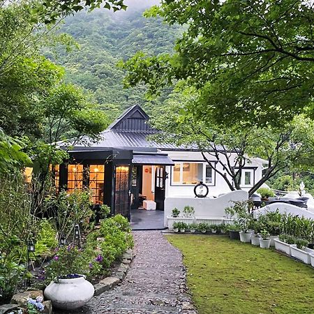 金石新月光 Bed & Breakfast Jiufen Luaran gambar