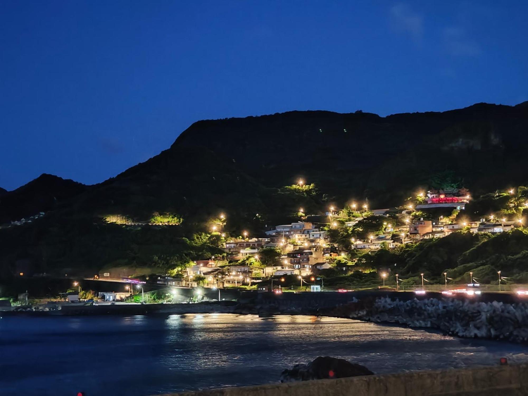 金石新月光 Bed & Breakfast Jiufen Luaran gambar